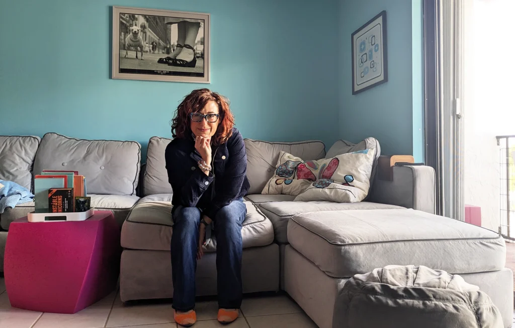 Rochelle Broder-Singer is a journalist, breast cancer survivor and Sylvester Cancer Center patient. She writes about the cancer journey from the patient’s perspective.