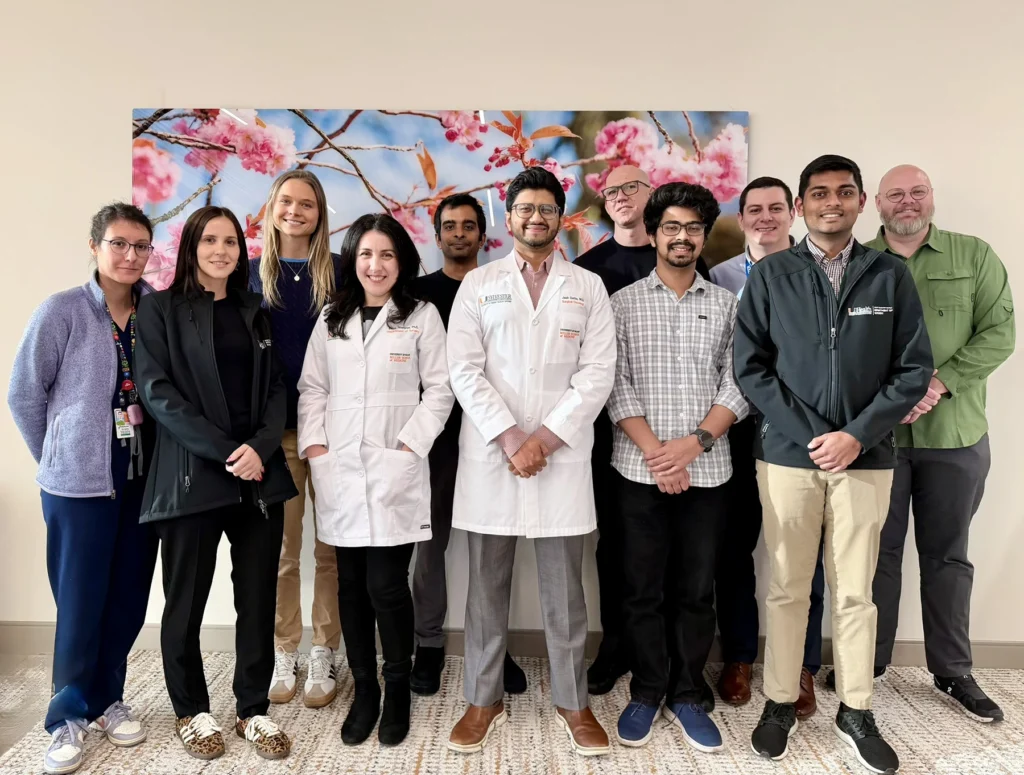 A team photo of the Pancreatic V Foundation at Sylvester Comprehensive Cancer Center